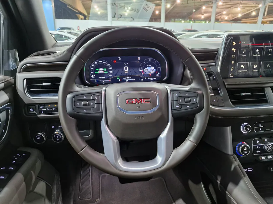 2024 GMC Yukon SLE 