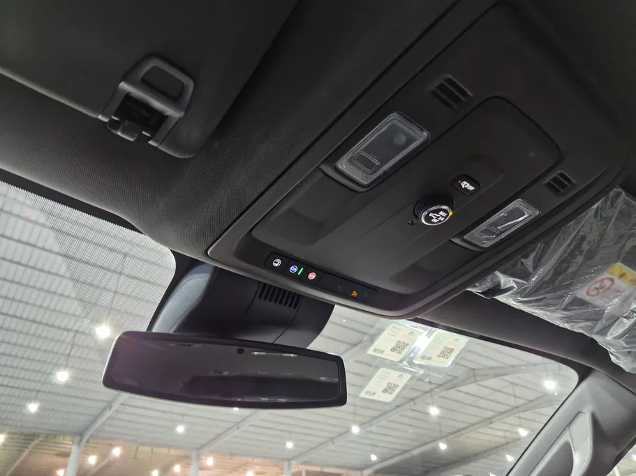 2024 GMC Yukon SLE 