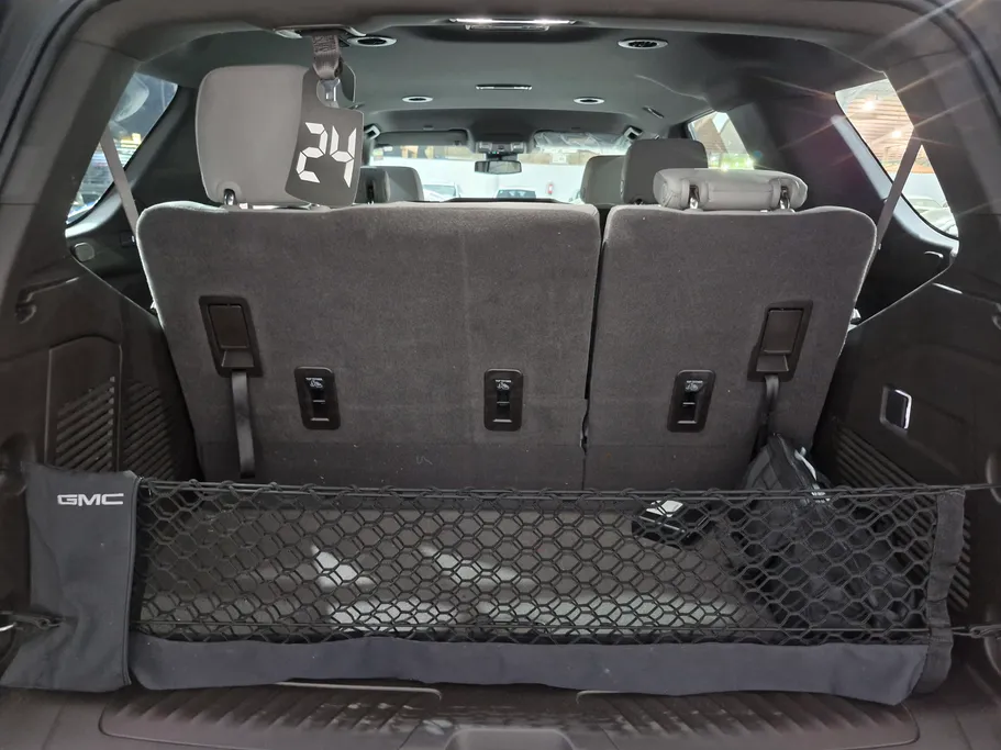 2024 GMC Yukon SLE 