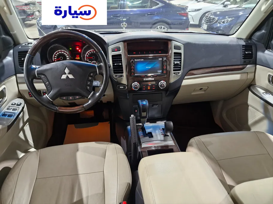 ميتسوبيشي باجيرو GLS 5Doors 2022 