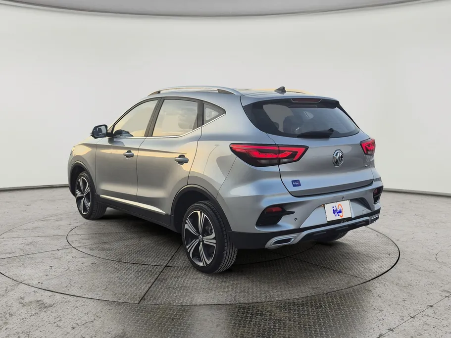 2022 MG ZS LUX 