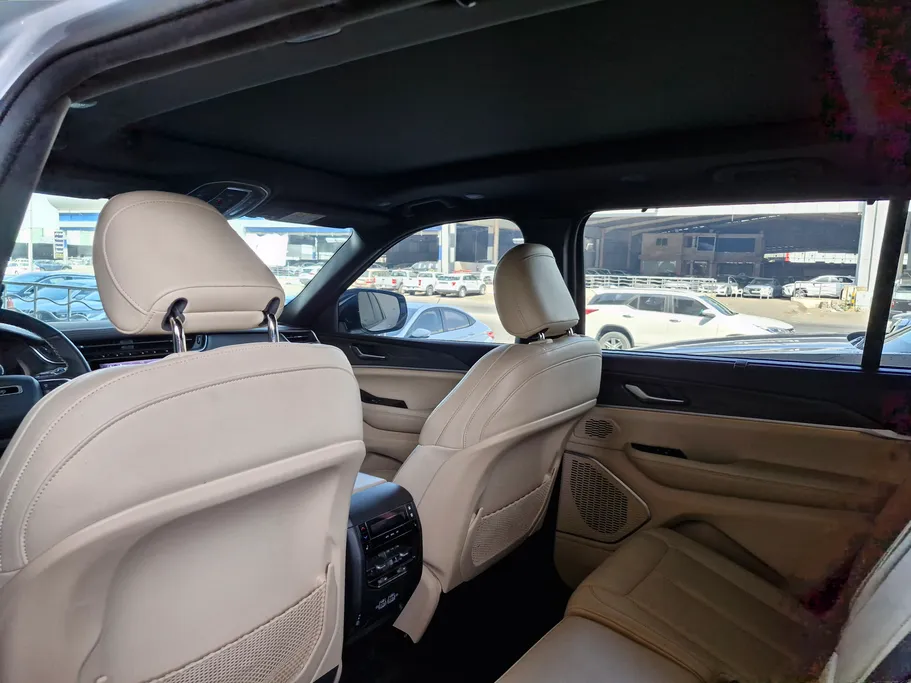 2023 Jeep Grand Cherokee ليمتد 