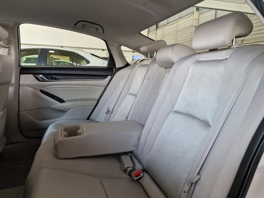 هوندا اكورد LX 2020 