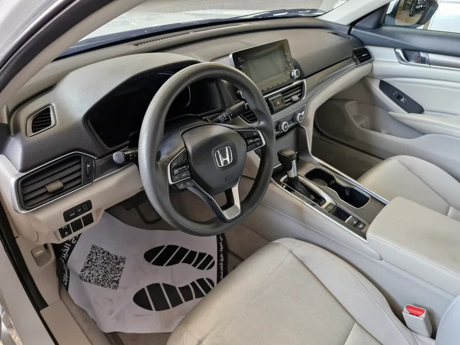 هوندا اكورد LX 2020 