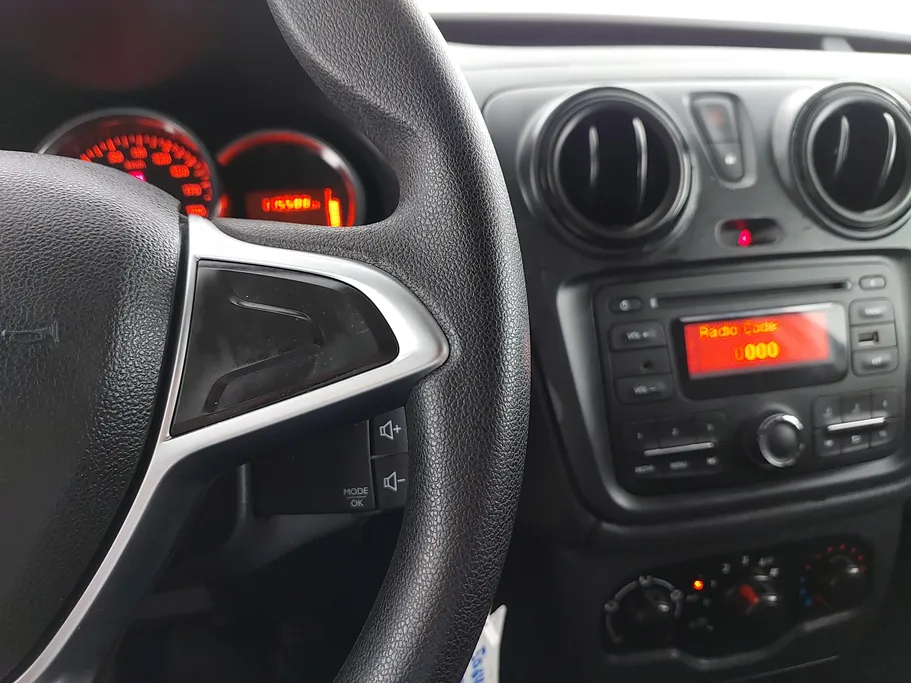 2022 Renault Docker Van بضاعة 