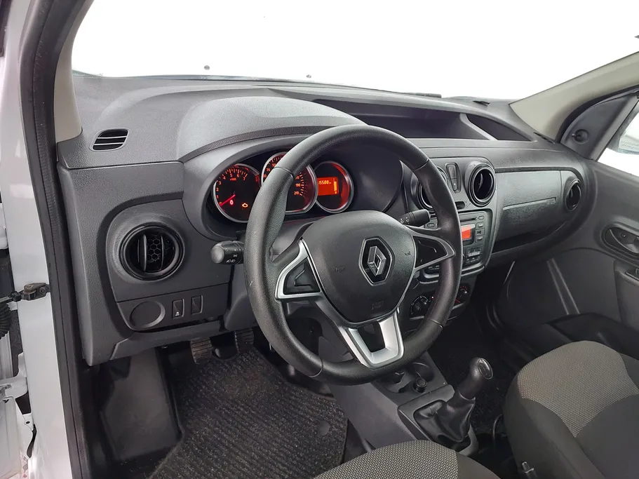 2022 Renault Docker Van بضاعة 