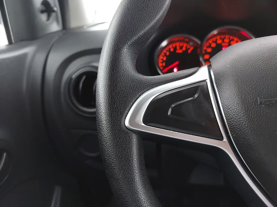 2022 Renault Docker Van بضاعة 