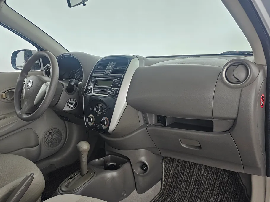 2019 Nissan Sunny SV 