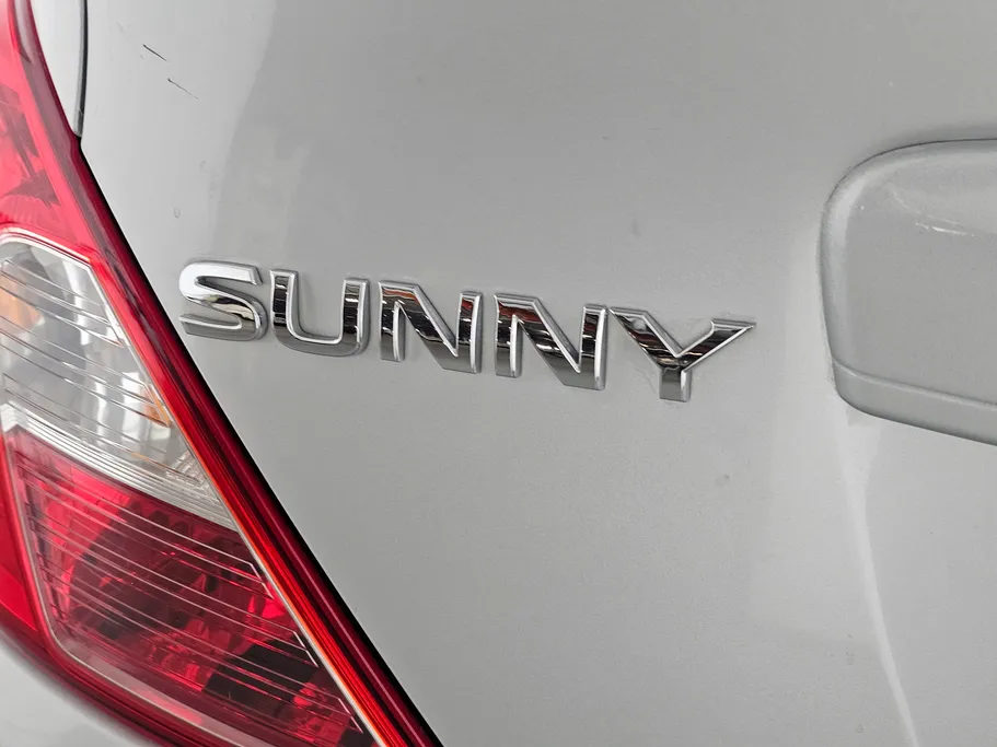 2019 Nissan Sunny SV 