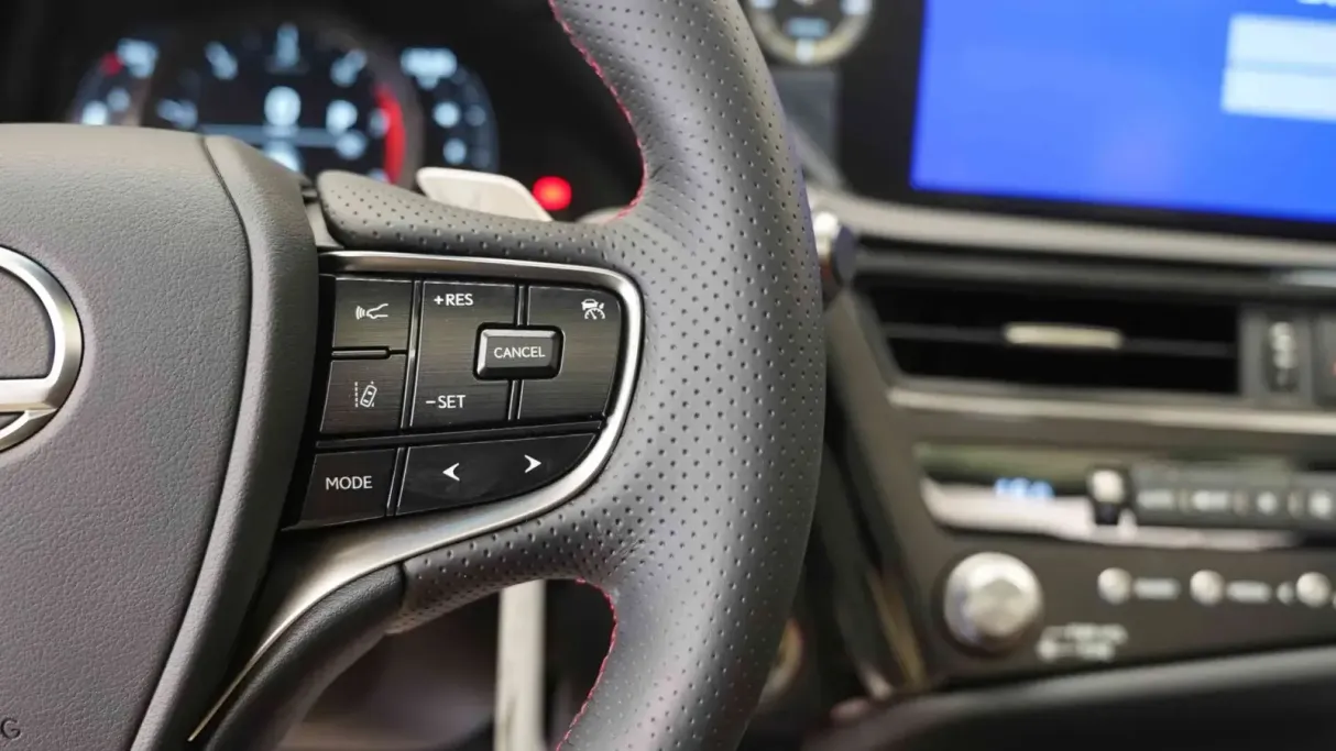 لكزس ES 350 FF F Sport 2025 