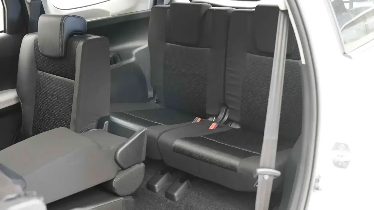 2025 Toyota Veloz GLX 