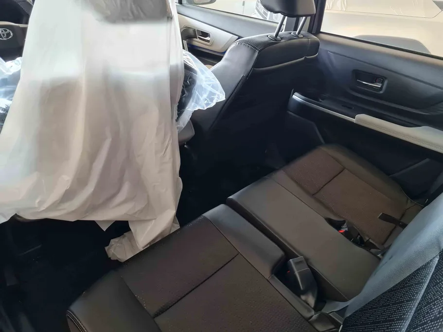 2025 Toyota Veloz GLX 