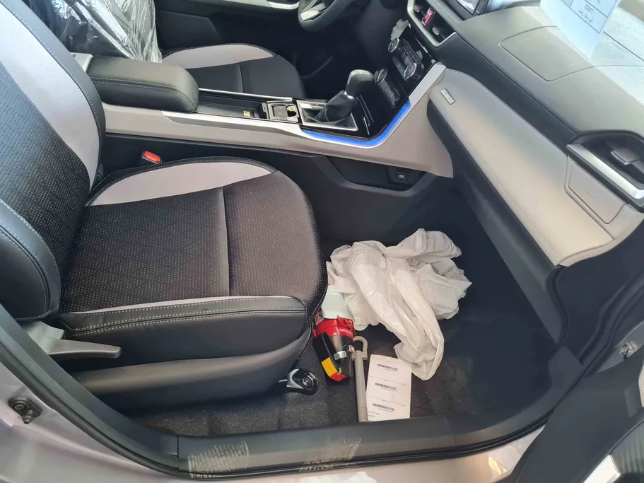 2025 Toyota Veloz GLX 