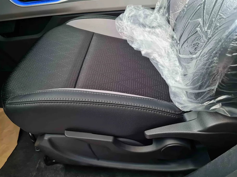 2025 Toyota Veloz GLX 