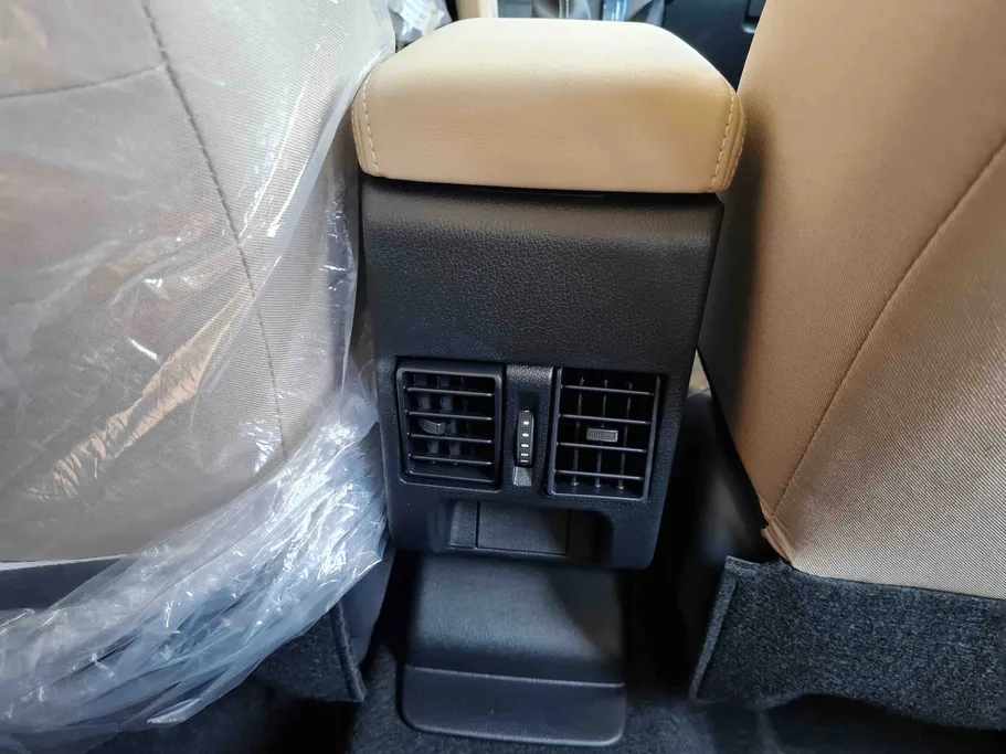 تويوتا يارس Y Plus 2026 