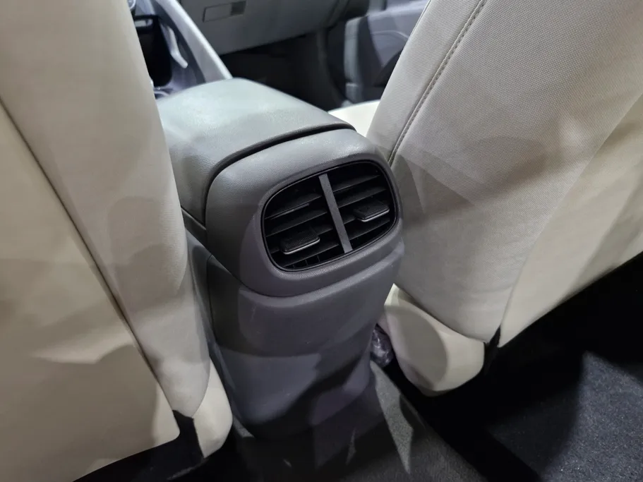 2023 Hyundai Elantra Smart 