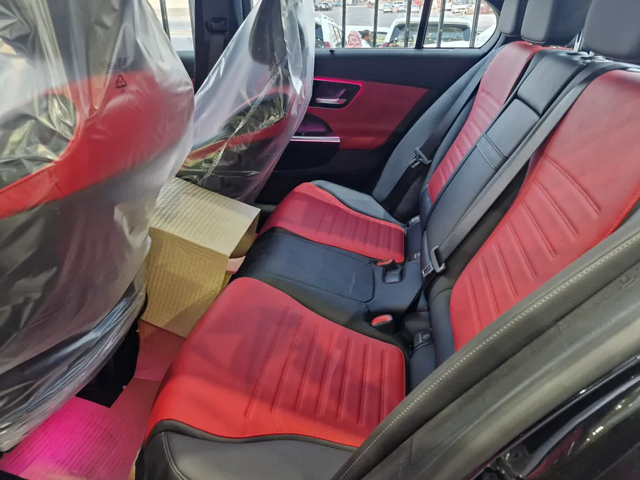 2024 Mercedes C 200 