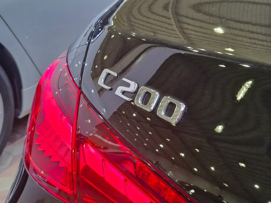 2024 Mercedes C 200 