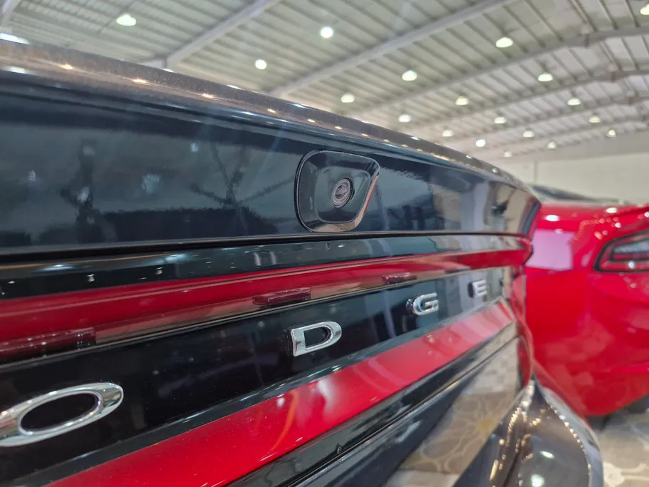 2018 Dodge Charger SXT 
