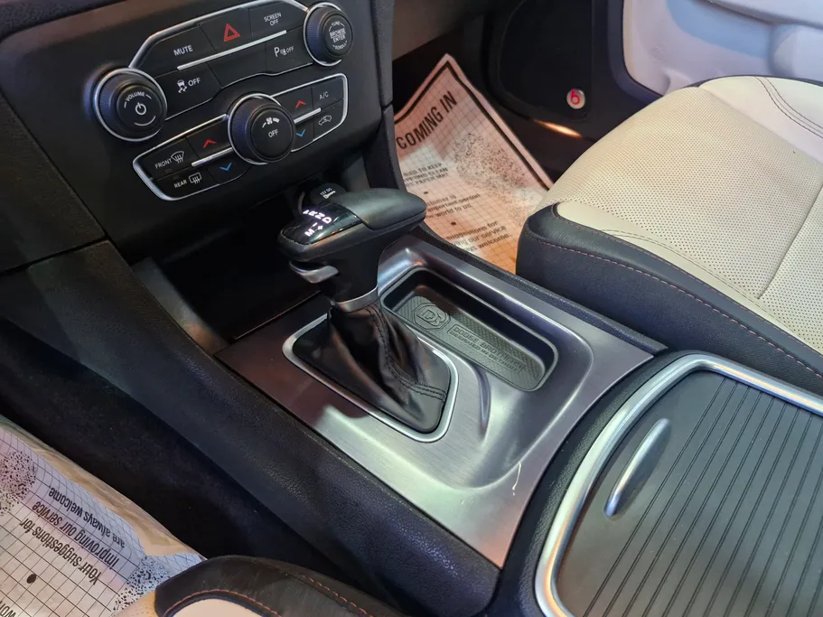 2018 Dodge Charger SXT 