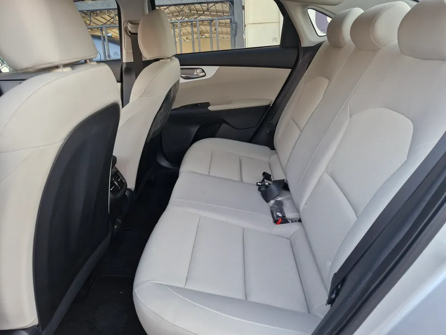 2023 Kia Cerato L 