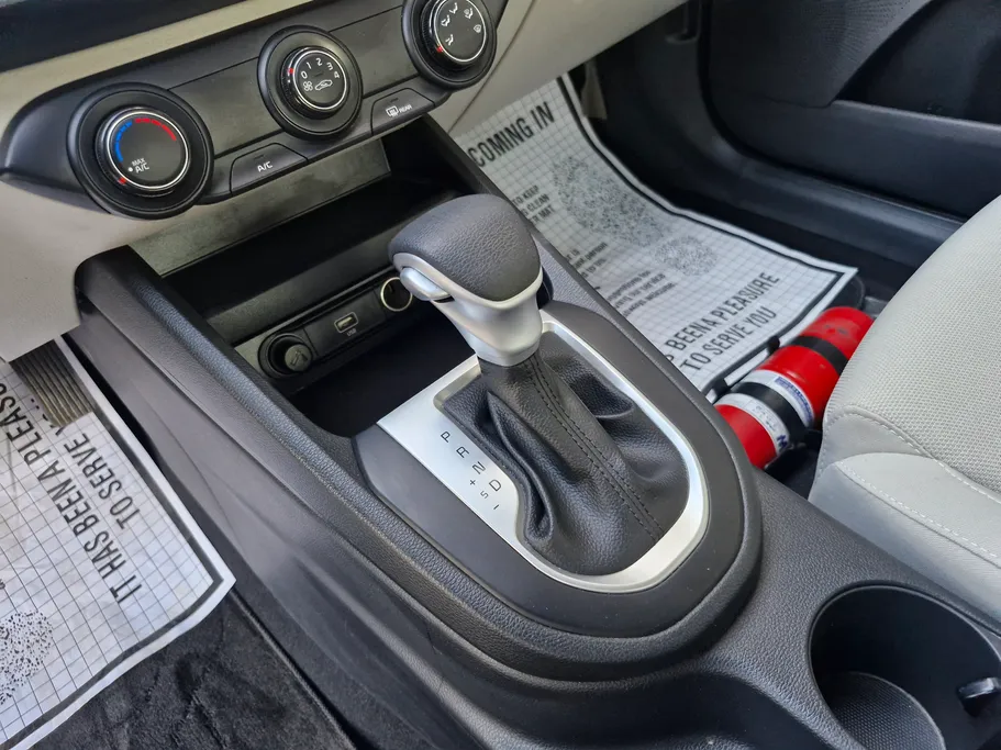 2023 Kia Cerato L 