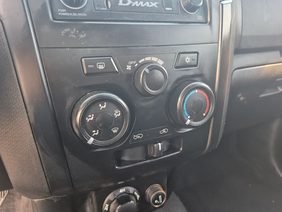 2023 Isuzu D-max DC 4x4 Diesel 