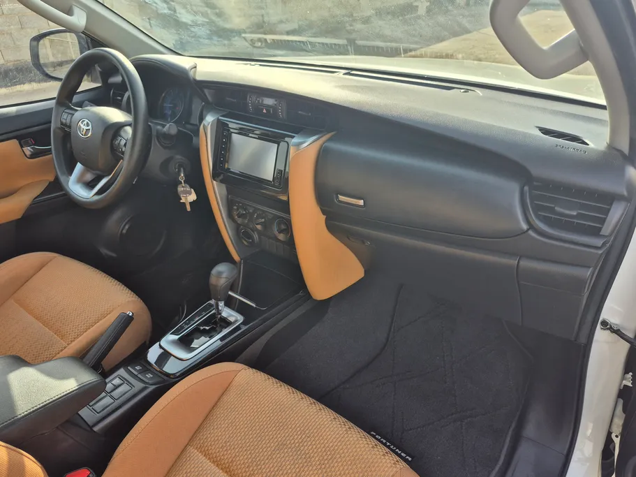 2021 Toyota Fortuner GX2 4x4 