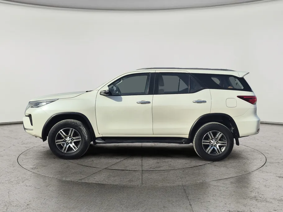 2021 Toyota Fortuner GX2 4x4 