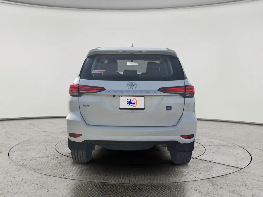 2021 Toyota Fortuner GX2 4x4 