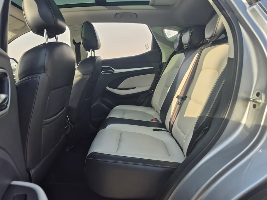 ام جي ZS LUX 2022 