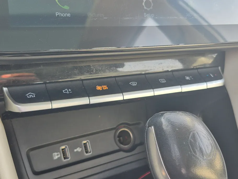 ام جي ZS LUX 2022 