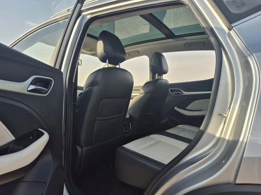ام جي ZS LUX 2022 