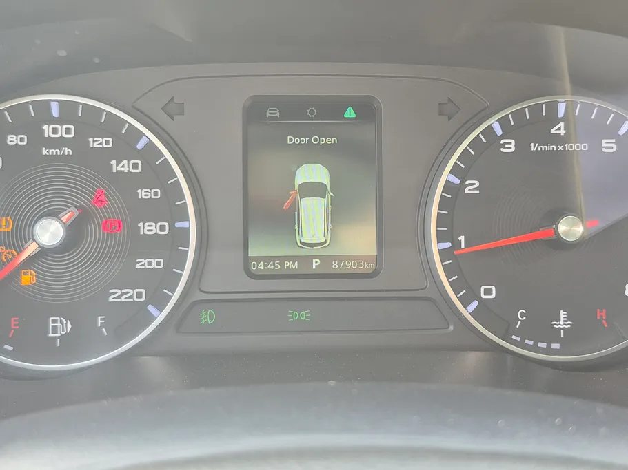 ام جي ZS LUX 2022 