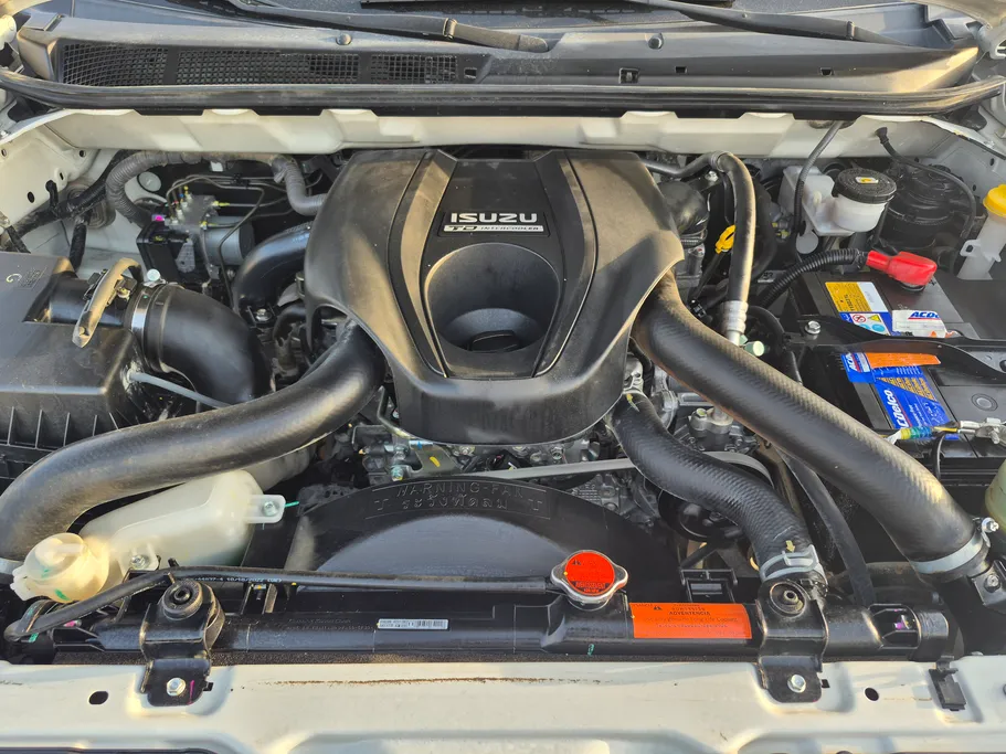 2023 Isuzu D-max DC 4x4 Diesel 