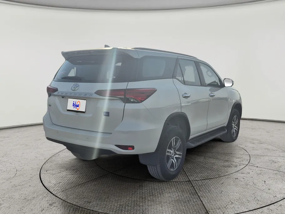2022 Toyota Fortuner GX2 4x4 Diesel 