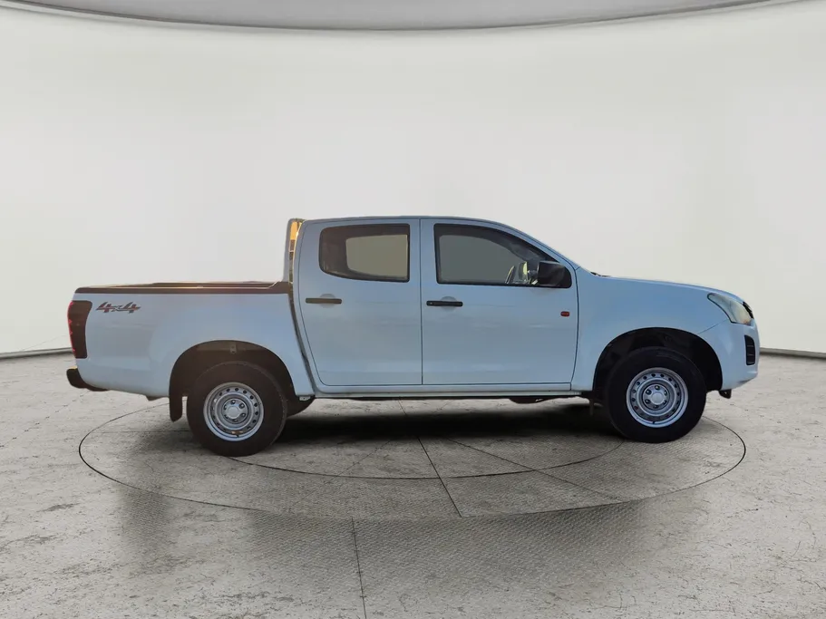 ايسوزو دي ماكس DC 4x4 Diesel 2023 