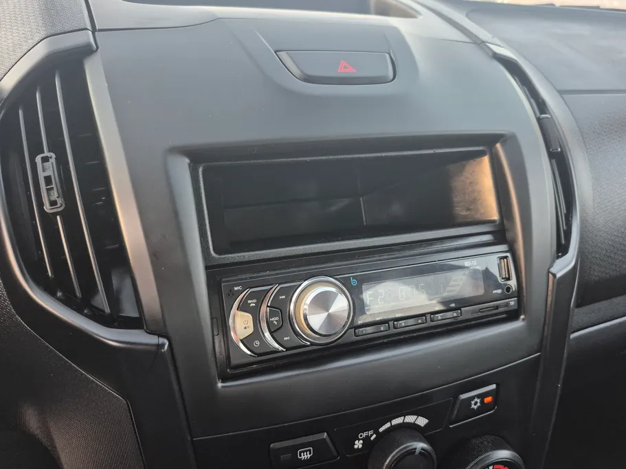 2023 Isuzu D-max DC 4x4 Diesel 