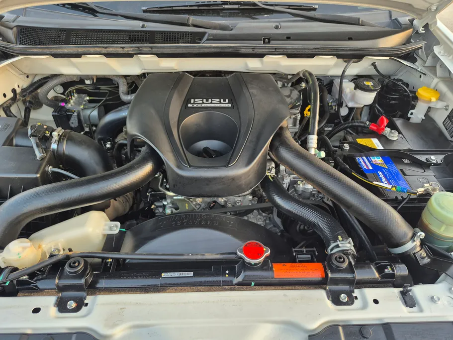 2023 Isuzu D-max DC 4x4 Diesel 