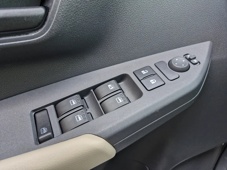 2024 Toyota Yaris  Y Plus 