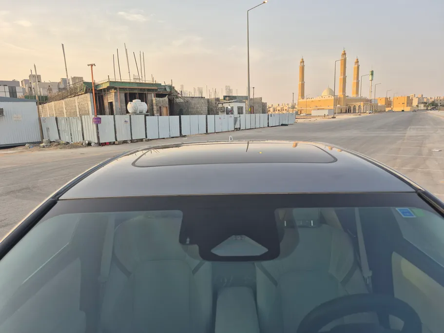 2023 Toyota Crown Premium 