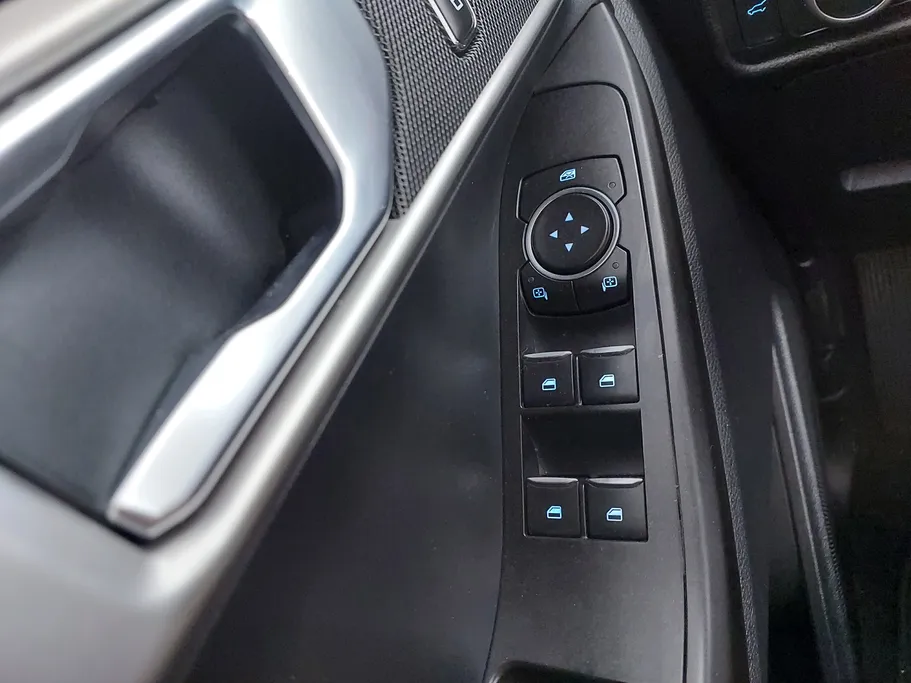 2021 Ford Explorer Standard 
