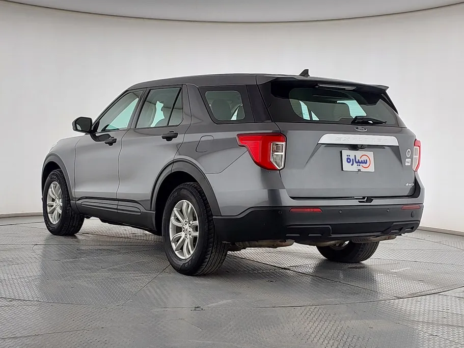 2021 Ford Explorer Standard 