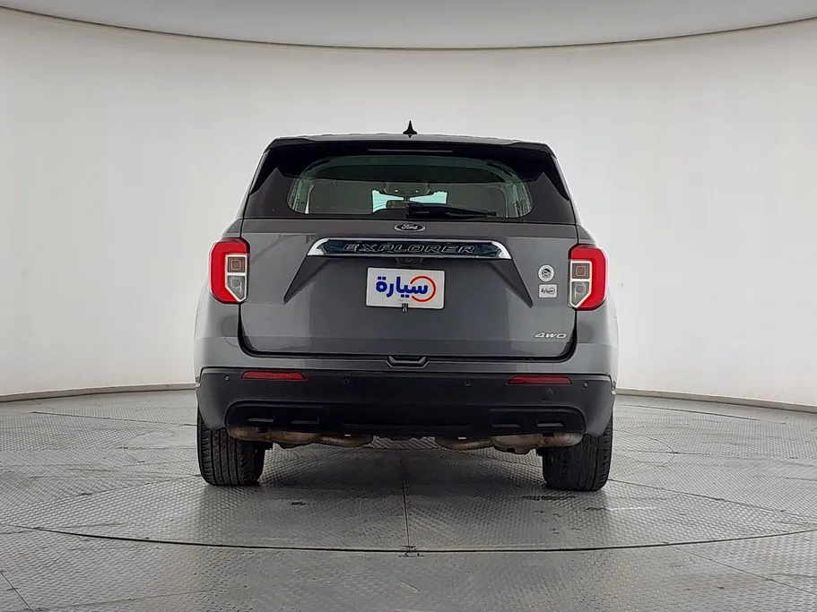 2021 Ford Explorer Standard 