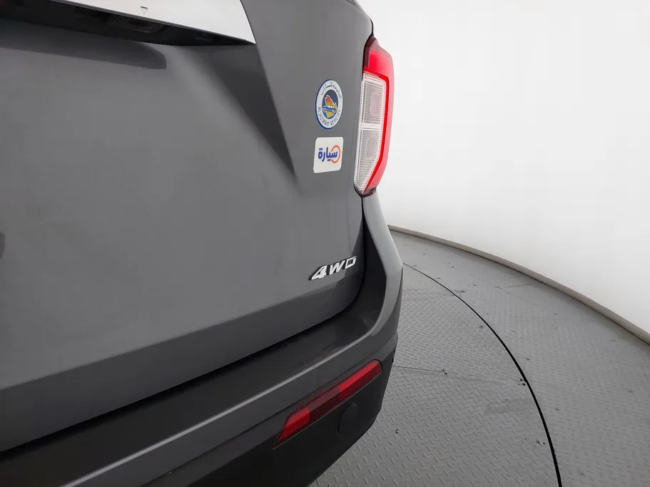 2021 Ford Explorer Standard 
