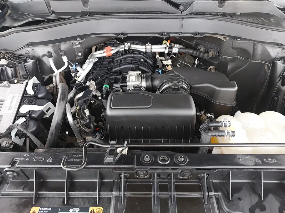 2021 Ford Explorer Standard 