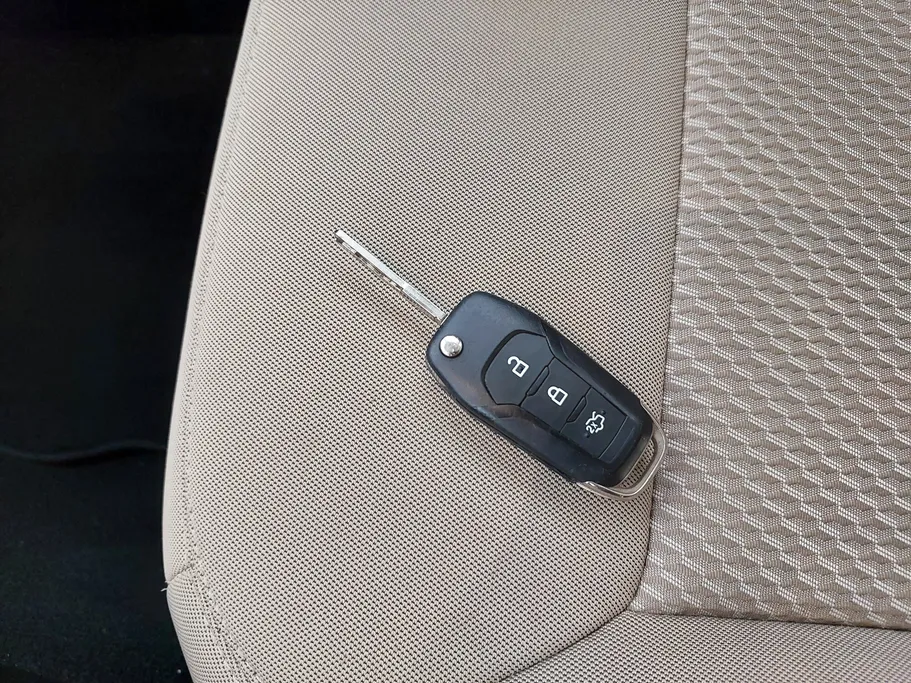 2021 Ford Explorer Standard 