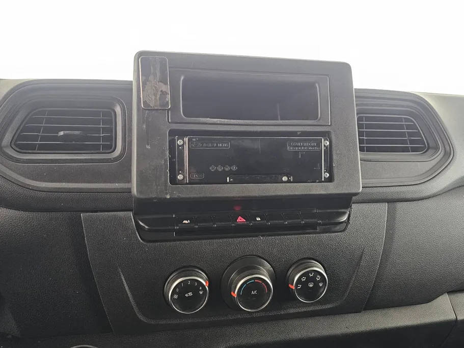 رينو ماستر L1H1 2021 