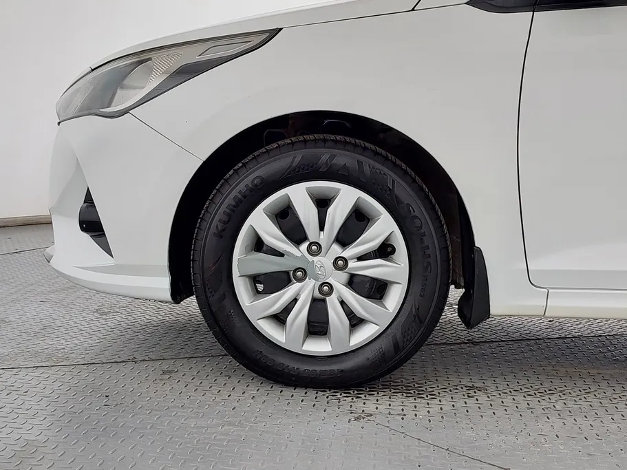 2021 Hyundai Accent Smart 