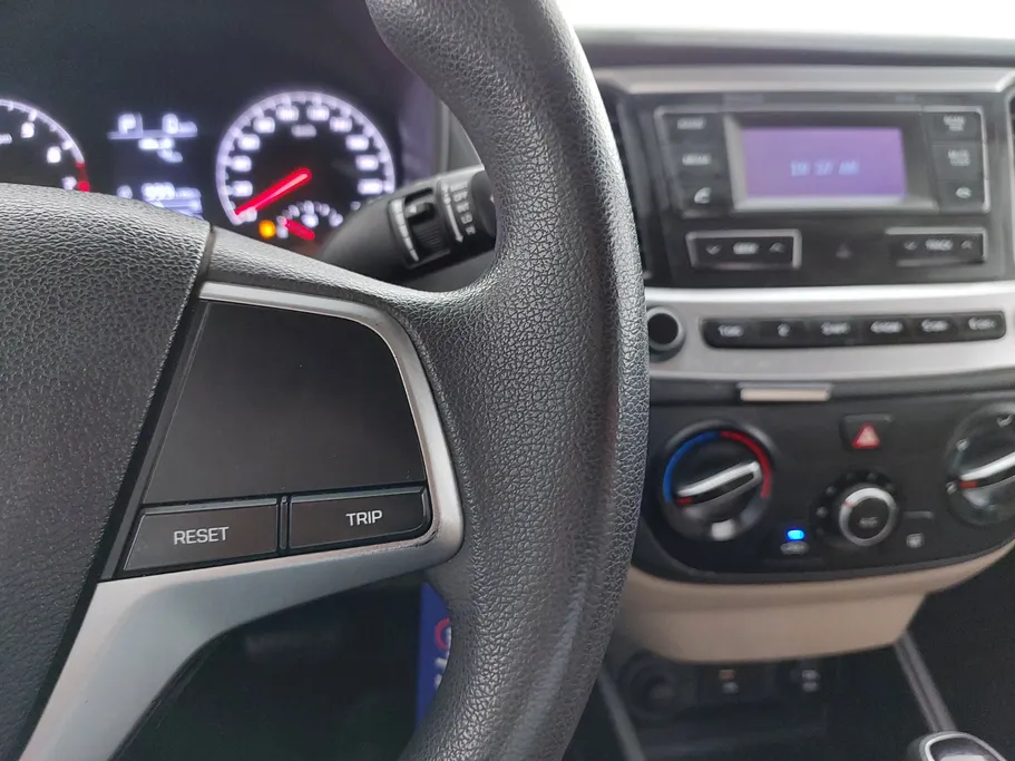 2021 Hyundai Accent Smart 